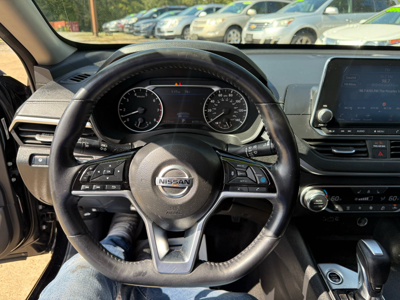 Nissan Altima 2.5 SV Sedan 2019 Nissan Altima 2.5 SV Sedan 2019