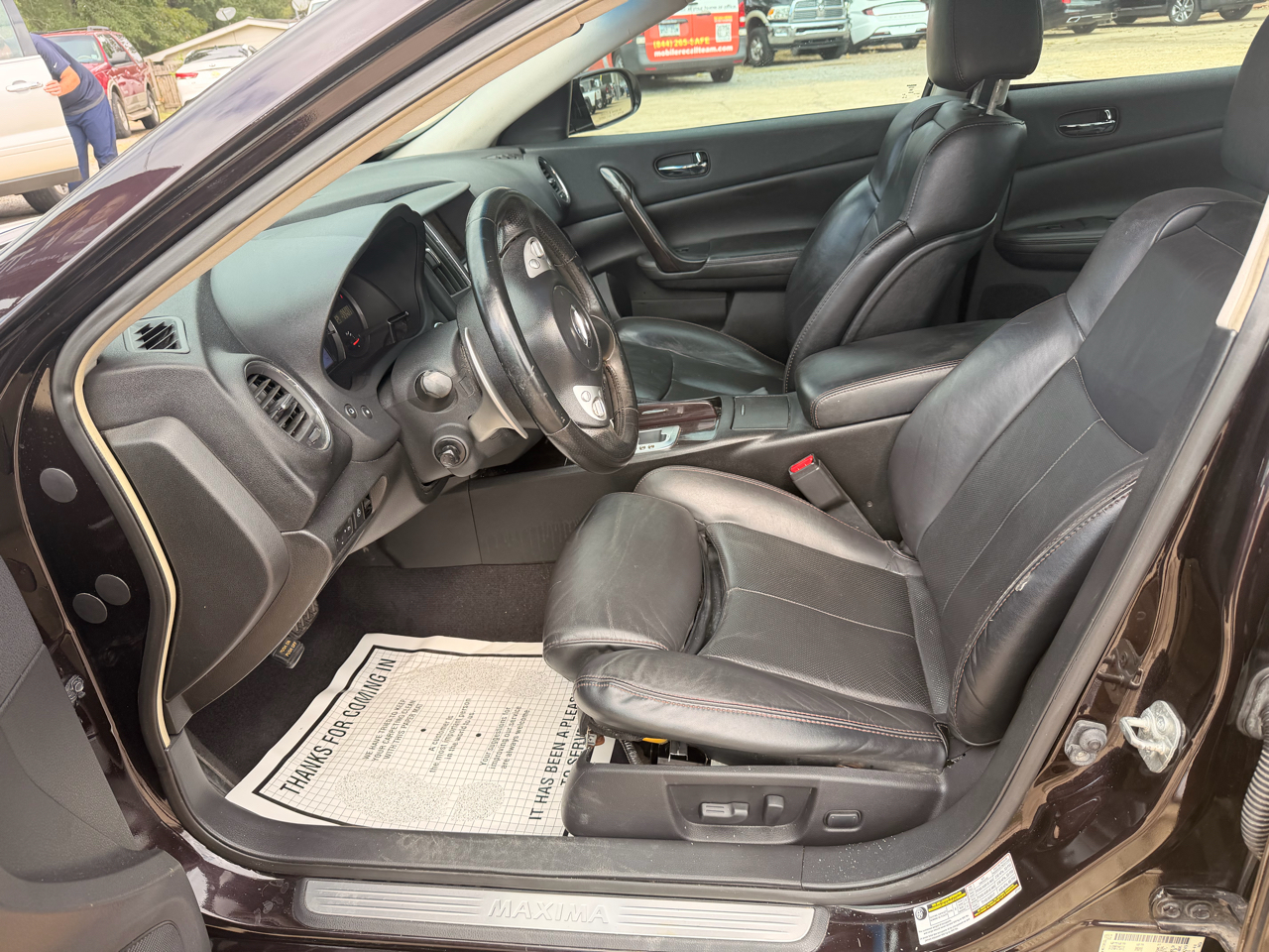 Nissan Maxima 4dr Sdn V6 CVT 3.5 SV w/Premium Pkg 2012 Nissan Maxima 4dr Sdn V6 CVT 3.5 SV w/Premium Pkg 2012