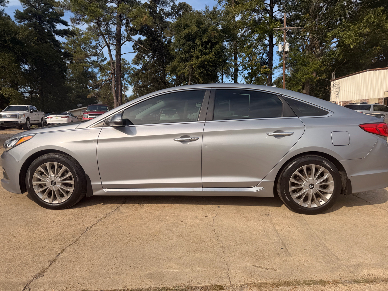 Hyundai Sonata 4dr Sdn 2.4L Limited w/Brown Seats 2015 Hyundai Sonata 4dr Sdn 2.4L Limited w/Brown Seats 2015