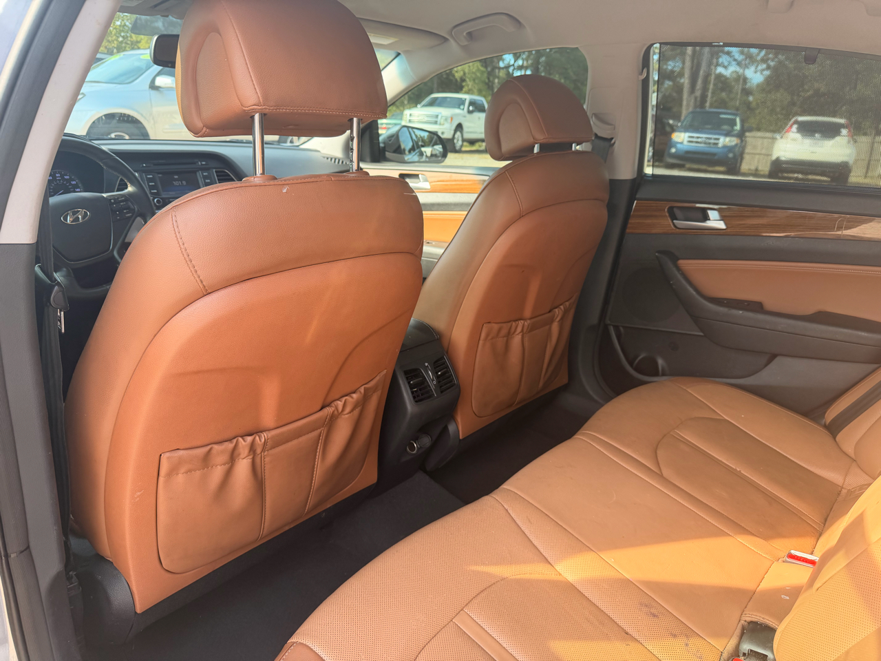 Hyundai Sonata 4dr Sdn 2.4L Limited w/Brown Seats 2015 Hyundai Sonata 4dr Sdn 2.4L Limited w/Brown Seats 2015
