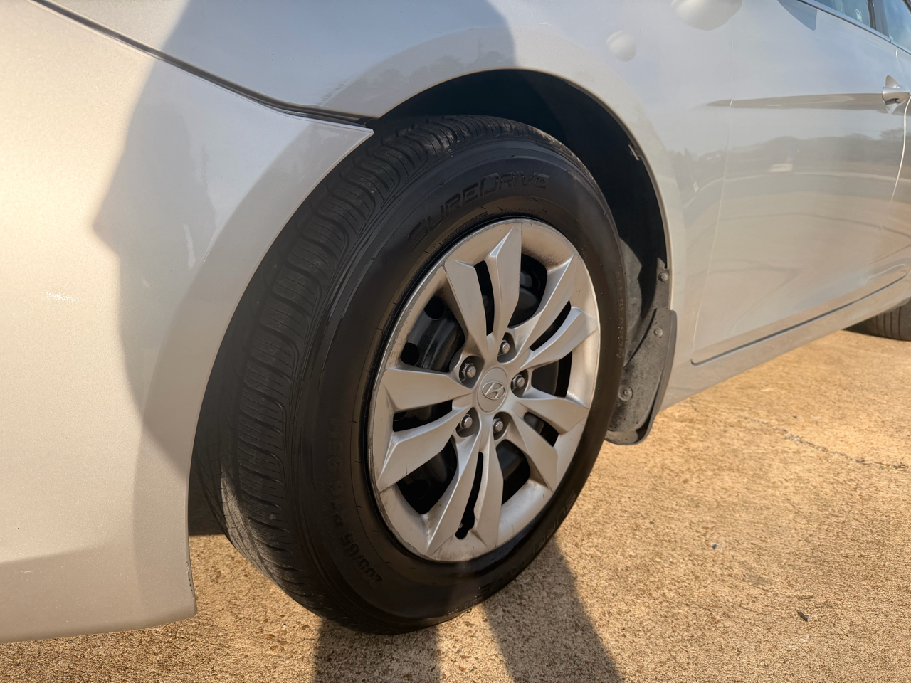 Hyundai Sonata 4dr Sdn 2.4L Auto GLS PZEV 2011 Hyundai Sonata 4dr Sdn 2.4L Auto GLS PZEV 2011