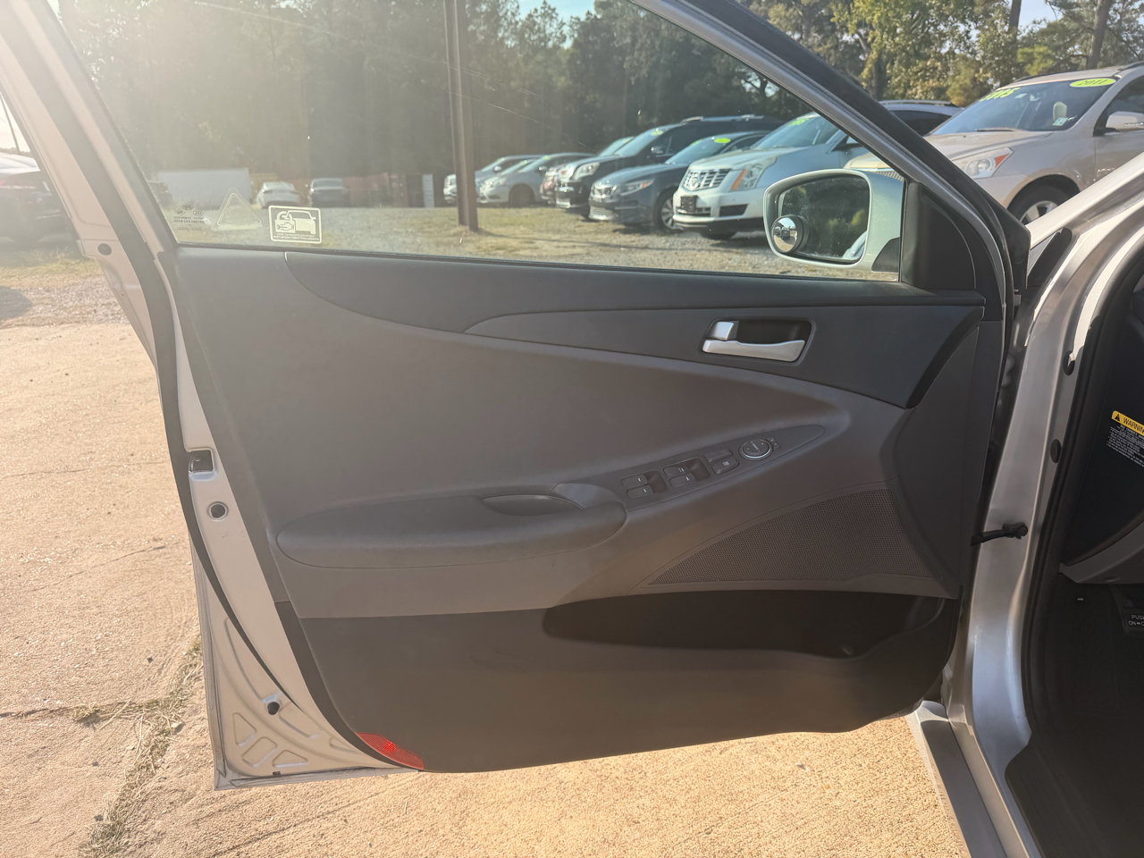 Hyundai Sonata 4dr Sdn 2.4L Auto GLS PZEV 2011 Hyundai Sonata 4dr Sdn 2.4L Auto GLS PZEV 2011