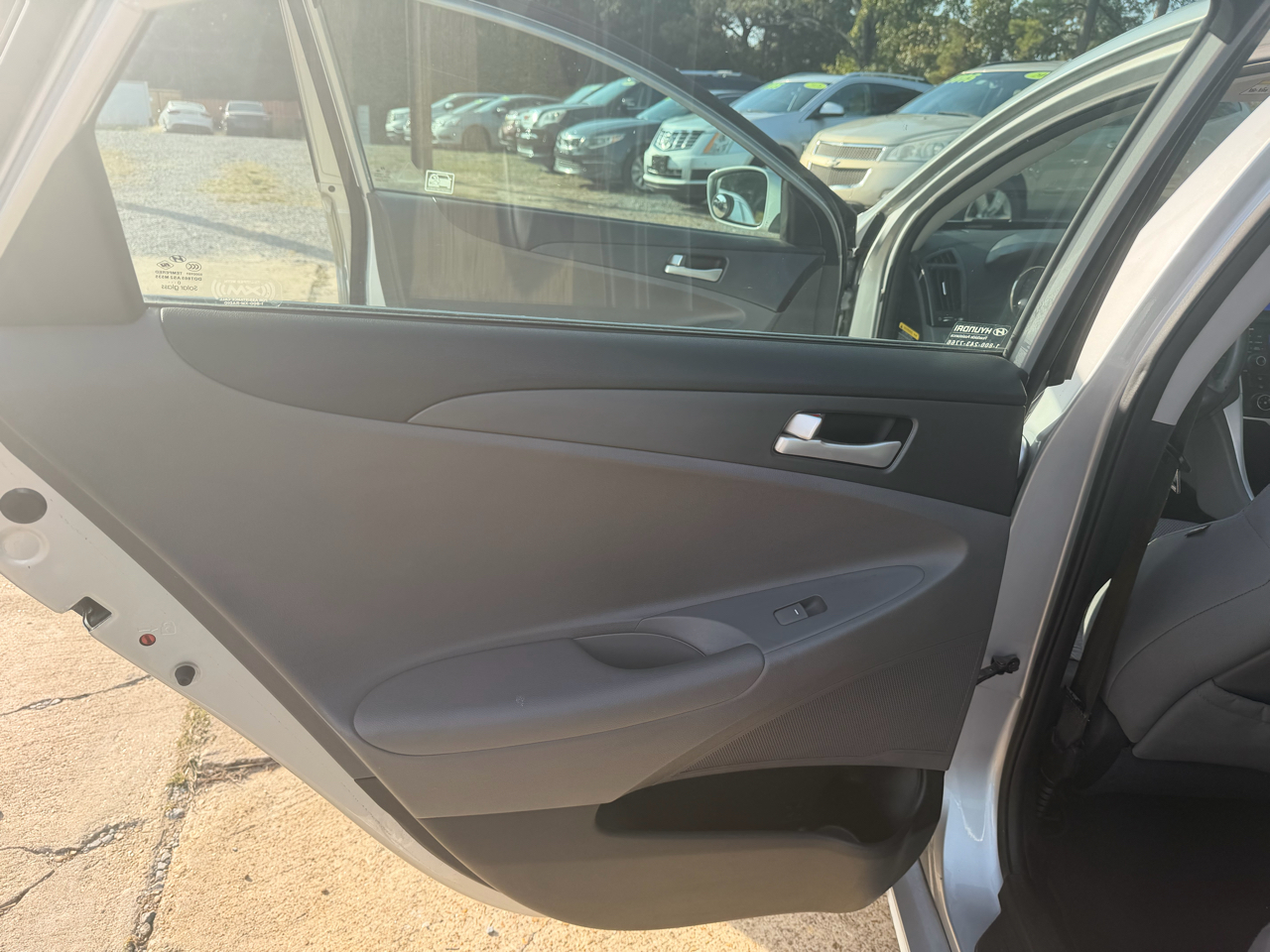 Hyundai Sonata 4dr Sdn 2.4L Auto GLS PZEV 2011 Hyundai Sonata 4dr Sdn 2.4L Auto GLS PZEV 2011
