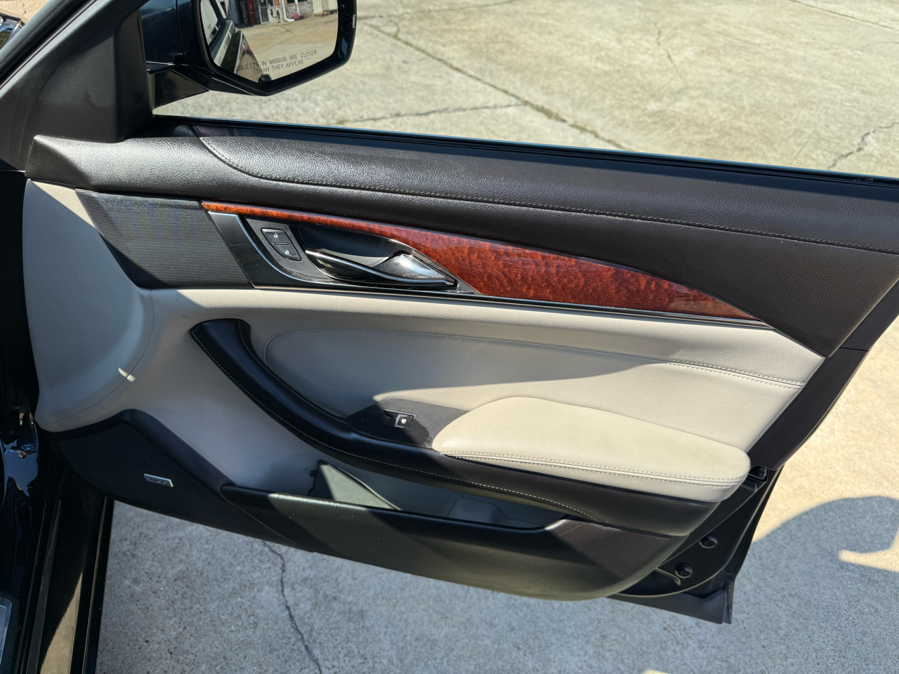 Cadillac CTS Sedan 4dr Sdn 2.0L Turbo RWD 2016 Cadillac CTS Sedan 4dr Sdn 2.0L Turbo RWD 2016