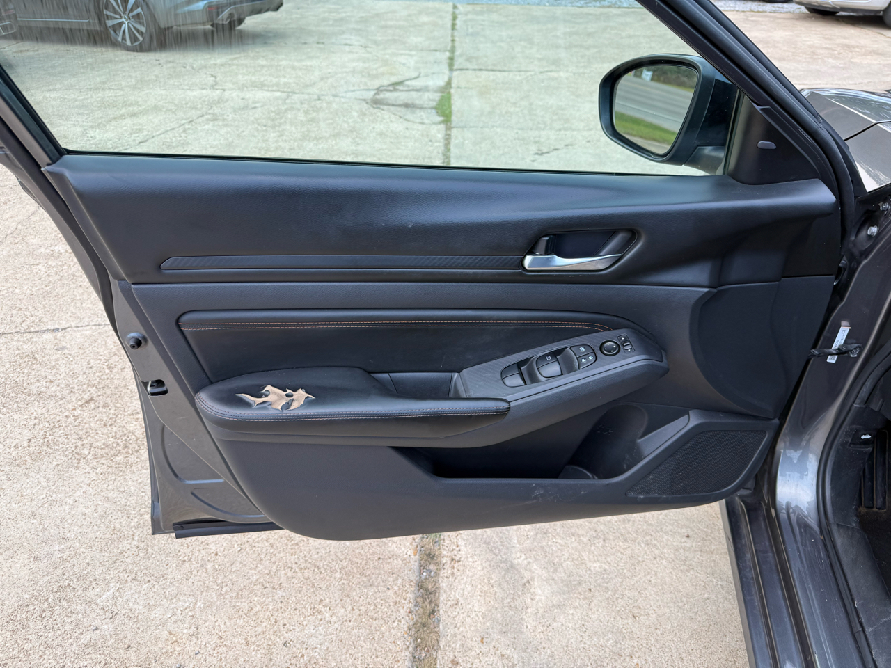 Nissan Altima 2.5 SR Sedan 2021 Nissan Altima 2.5 SR Sedan 2021