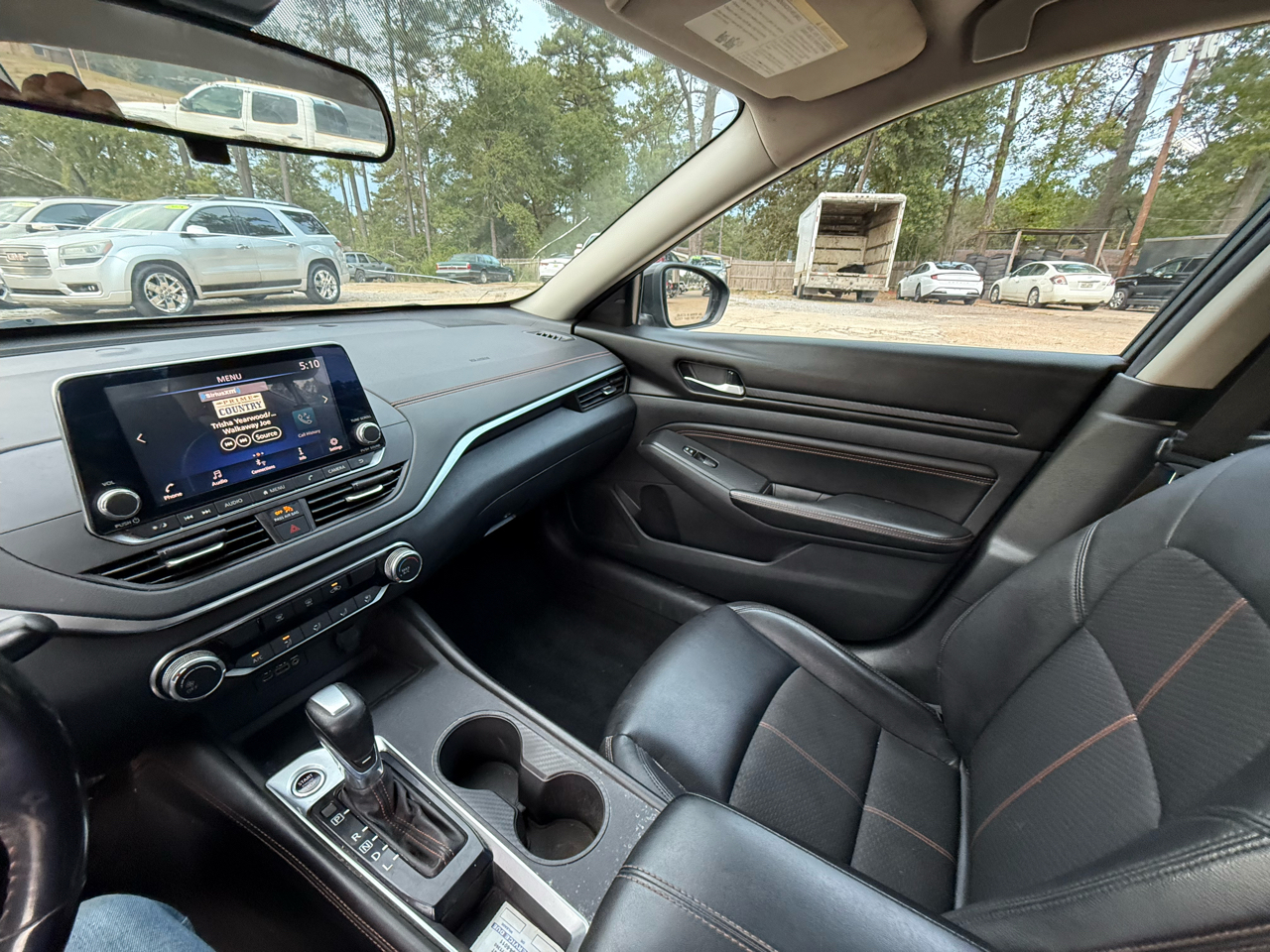 Nissan Altima 2.5 SR Sedan 2021 Nissan Altima 2.5 SR Sedan 2021