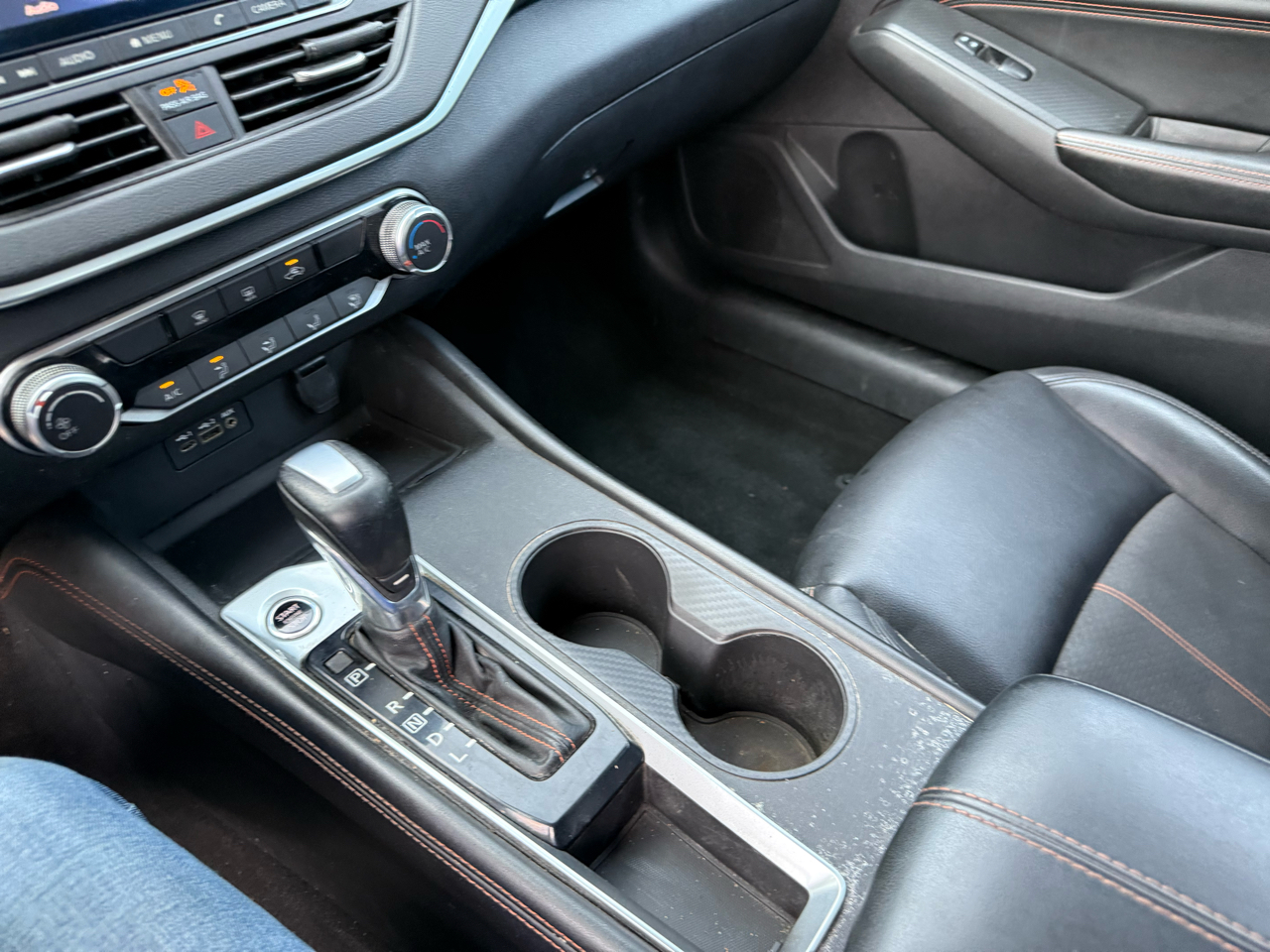 Nissan Altima 2.5 SR Sedan 2021 Nissan Altima 2.5 SR Sedan 2021