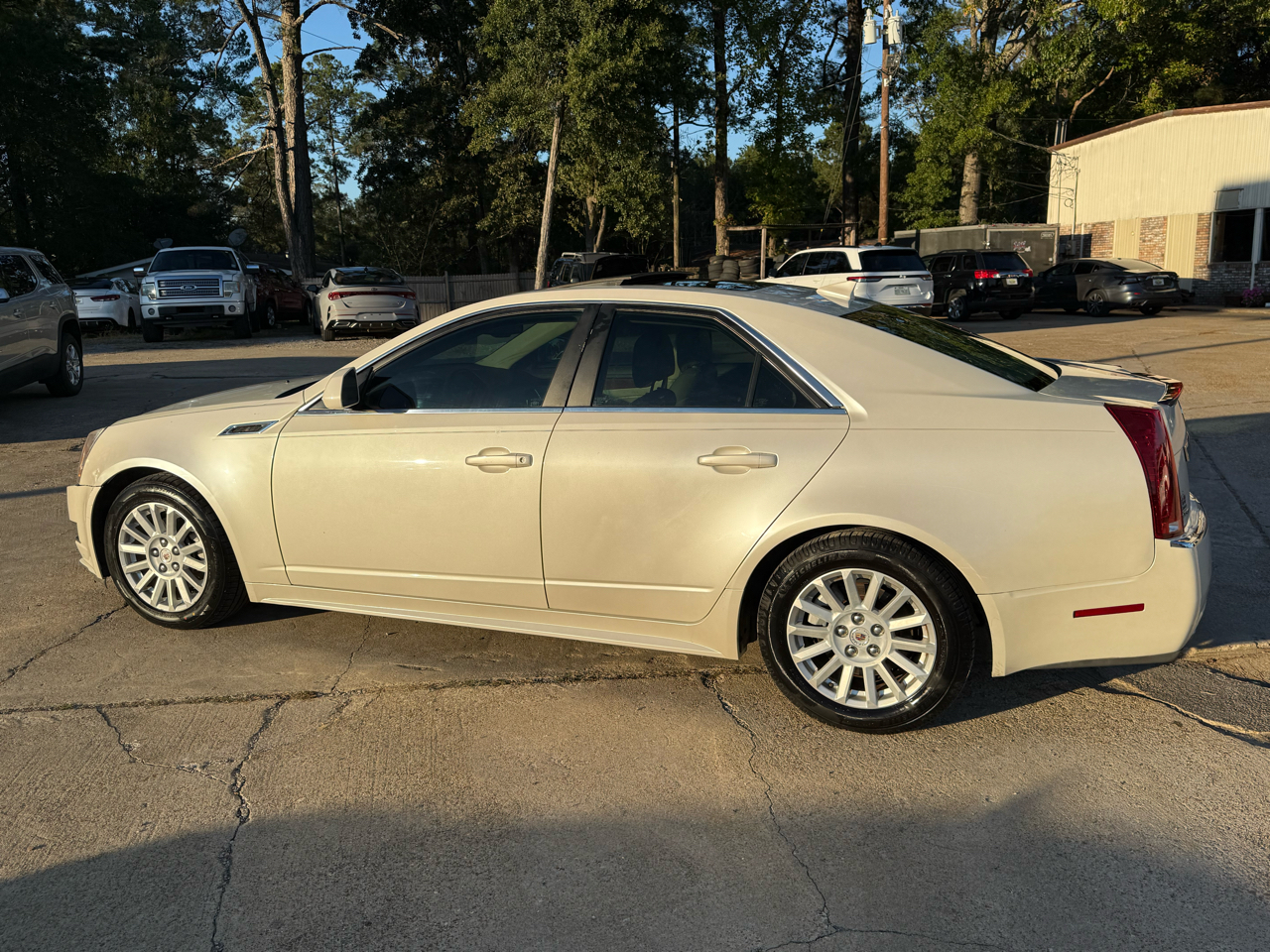 Cadillac CTS Sedan 4dr Sdn 3.0L Luxury RWD 2013 Cadillac CTS Sedan 4dr Sdn 3.0L Luxury RWD 2013