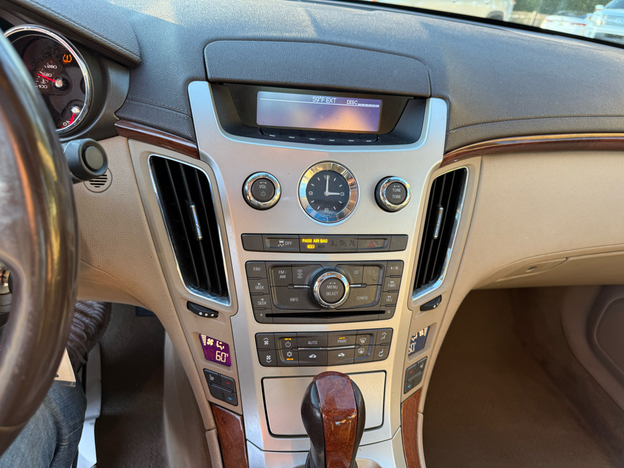 Cadillac CTS Sedan 4dr Sdn 3.0L Luxury RWD 2013 Cadillac CTS Sedan 4dr Sdn 3.0L Luxury RWD 2013