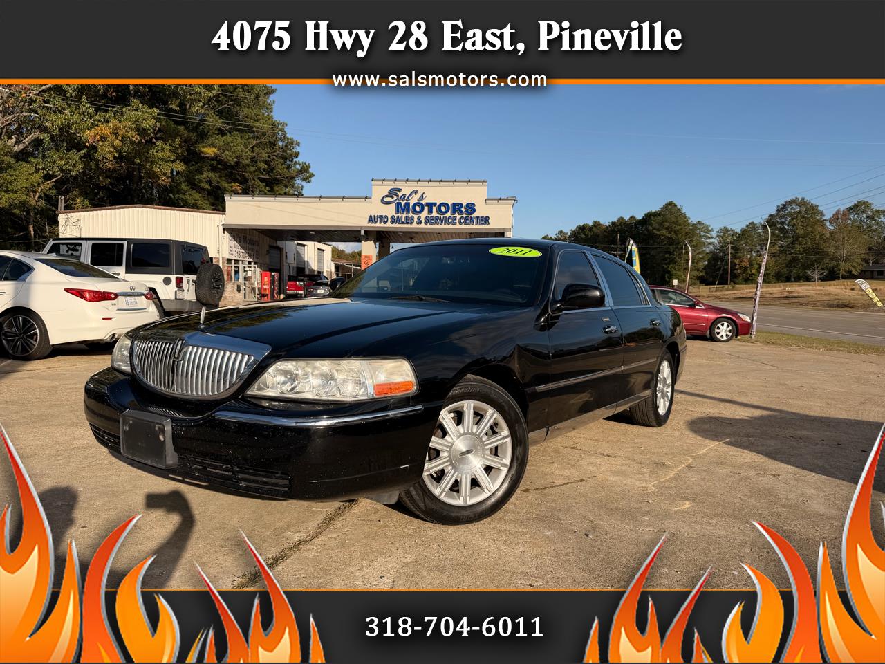 Lincoln Town Car 4dr Sdn Signature Limited 2011
