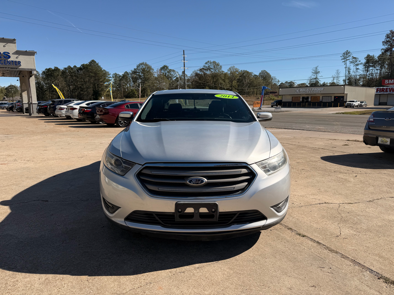 Ford Taurus 4dr Sdn SEL FWD 2014