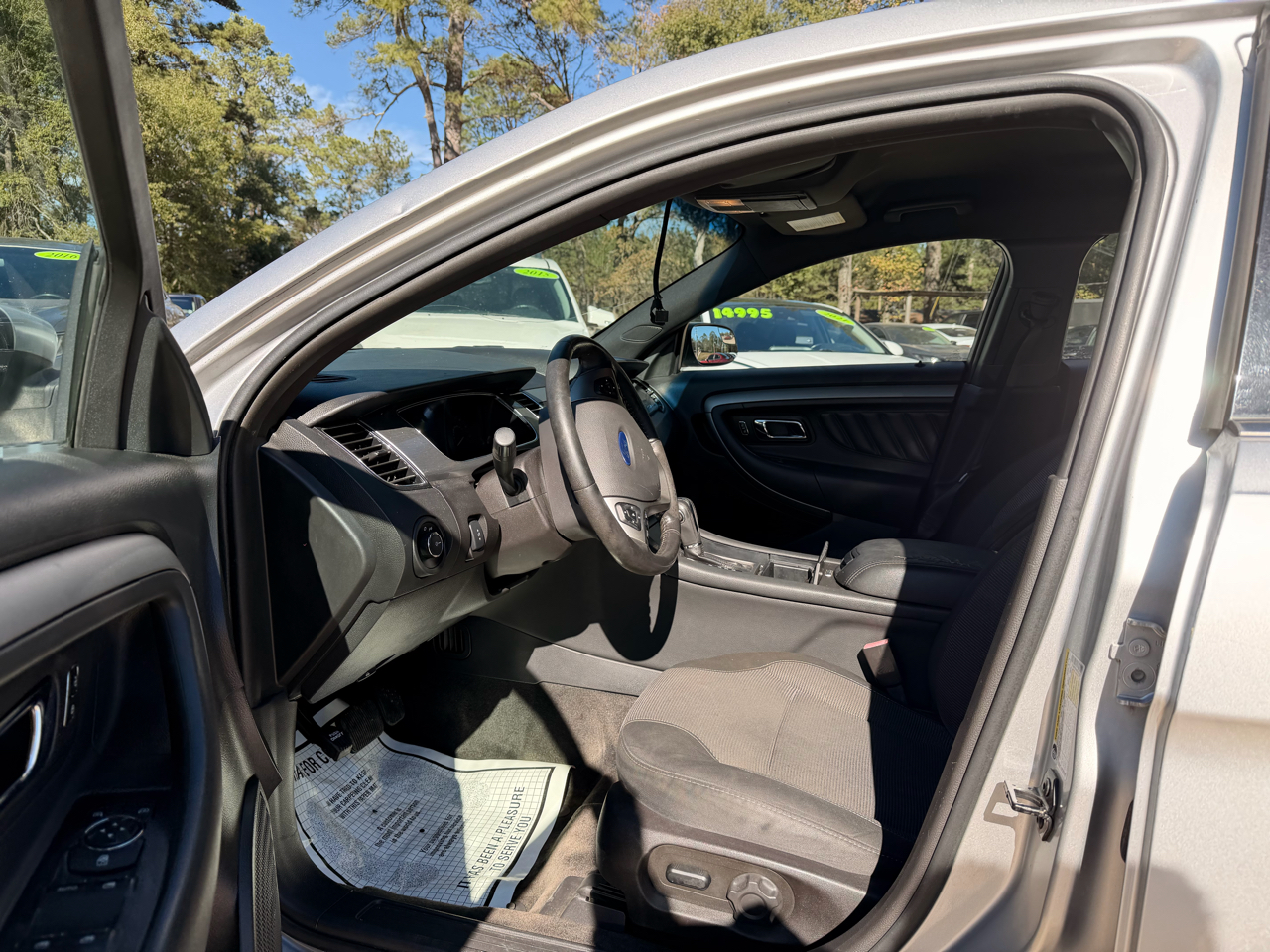 Ford Taurus 4dr Sdn SEL FWD 2014