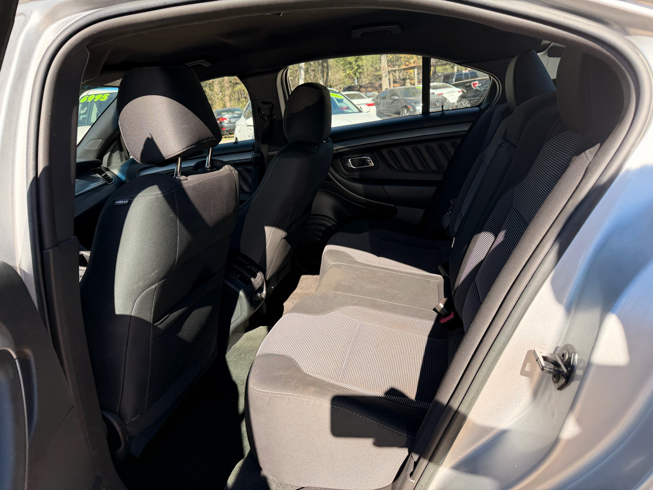 Ford Taurus 4dr Sdn SEL FWD 2014