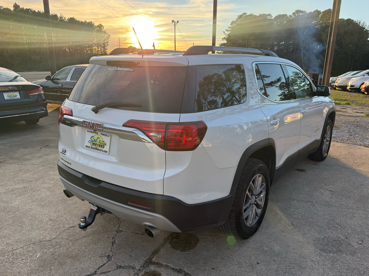 GMC Acadia FWD 4dr SLE w/SLE-2 2018