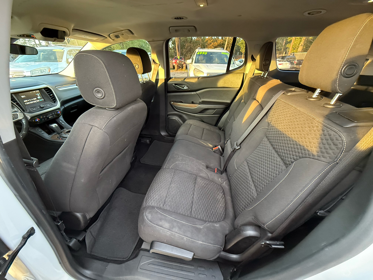 GMC Acadia FWD 4dr SLE w/SLE-2 2018