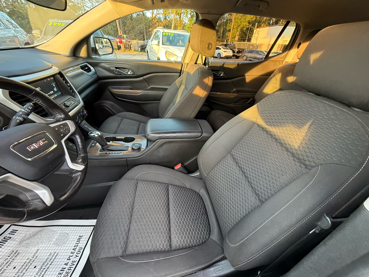 GMC Acadia FWD 4dr SLE w/SLE-2 2018