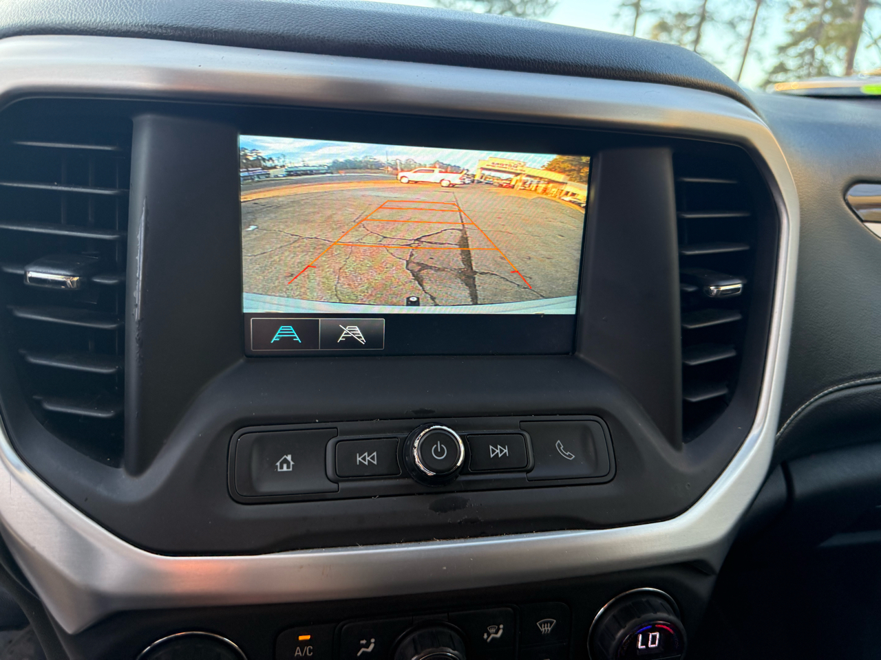 GMC Acadia FWD 4dr SLE w/SLE-2 2018