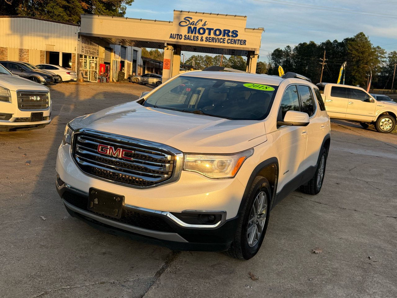 GMC Acadia FWD 4dr SLE w/SLE-2 2018