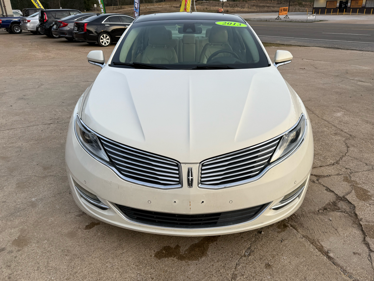 Lincoln MKZ 4dr Sdn FWD 2013