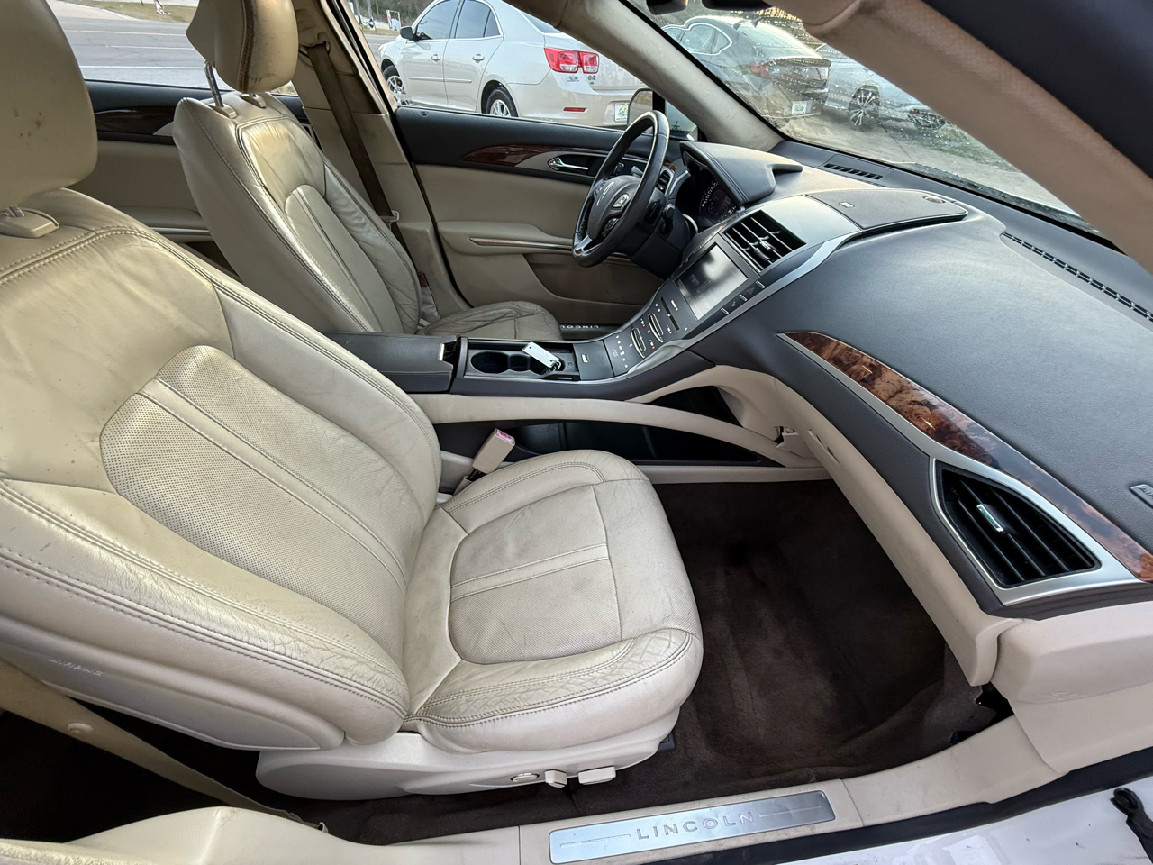 Lincoln MKZ 4dr Sdn FWD 2013