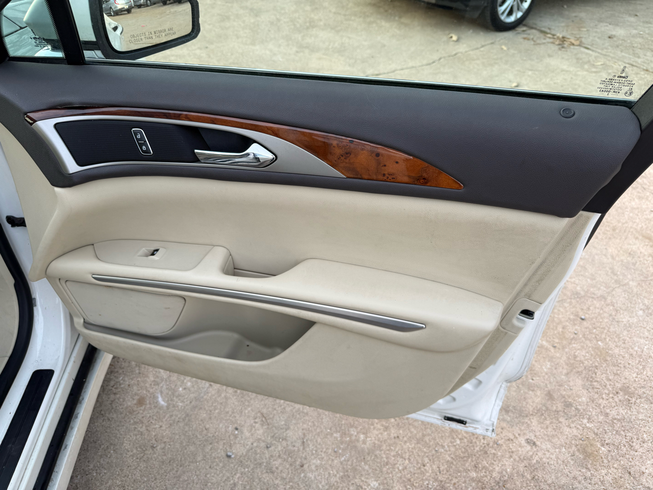 Lincoln MKZ 4dr Sdn FWD 2013