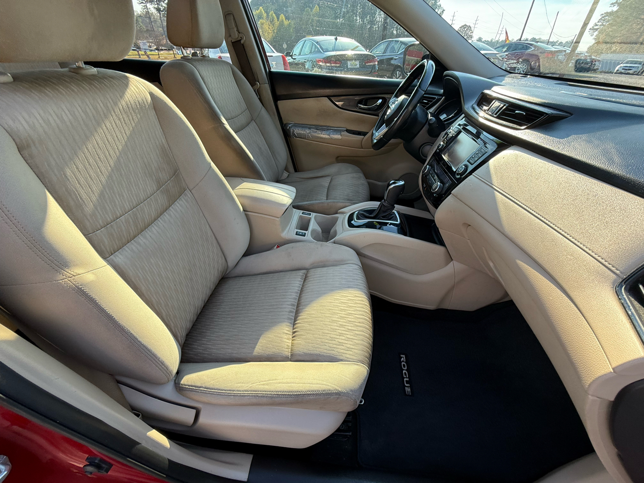 Nissan Rogue FWD SV 2017