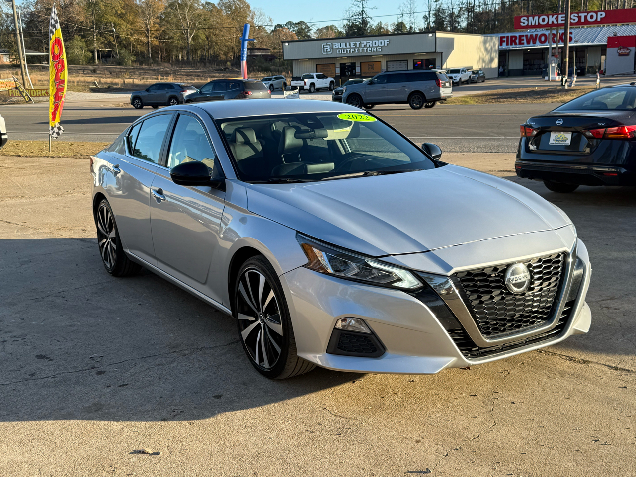 Nissan Altima 2.5 SR Sedan 2022