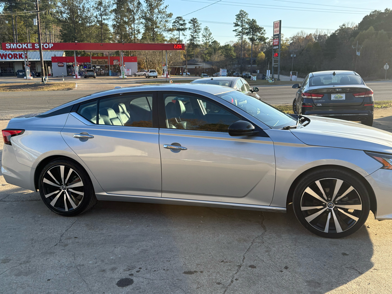 Nissan Altima 2.5 SR Sedan 2022