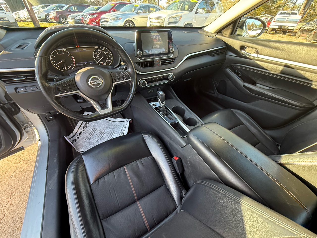 Nissan Altima 2.5 SR Sedan 2022