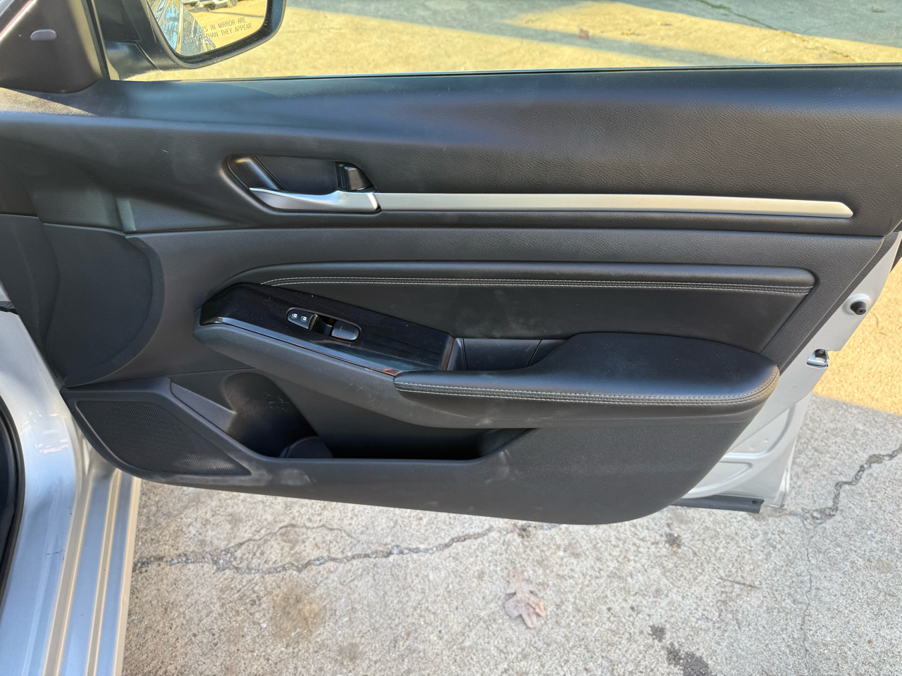 Nissan Altima 2.5 SR Sedan 2022