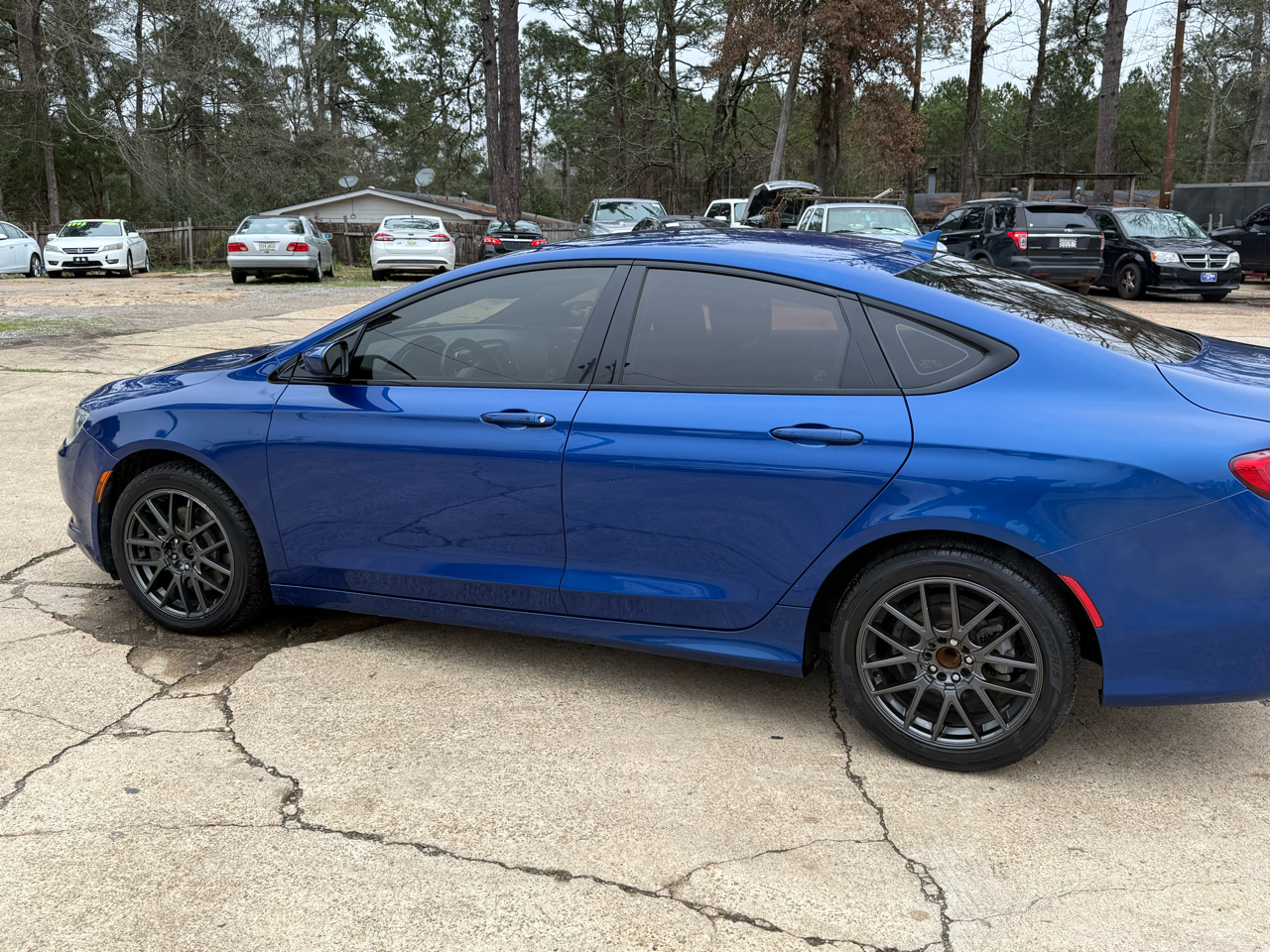 Chrysler 200 4dr Sdn S FWD 2016