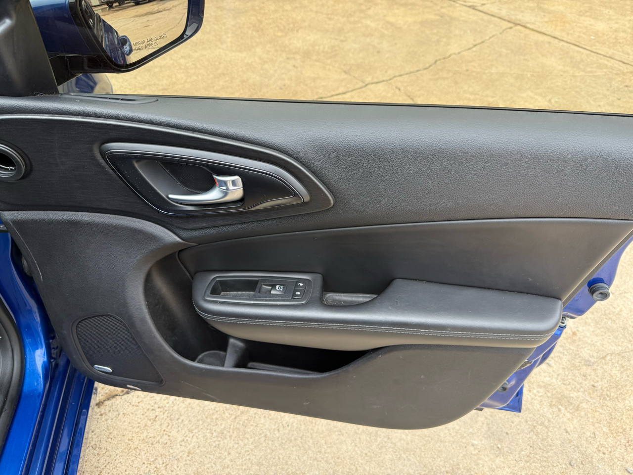 Chrysler 200 4dr Sdn S FWD 2016