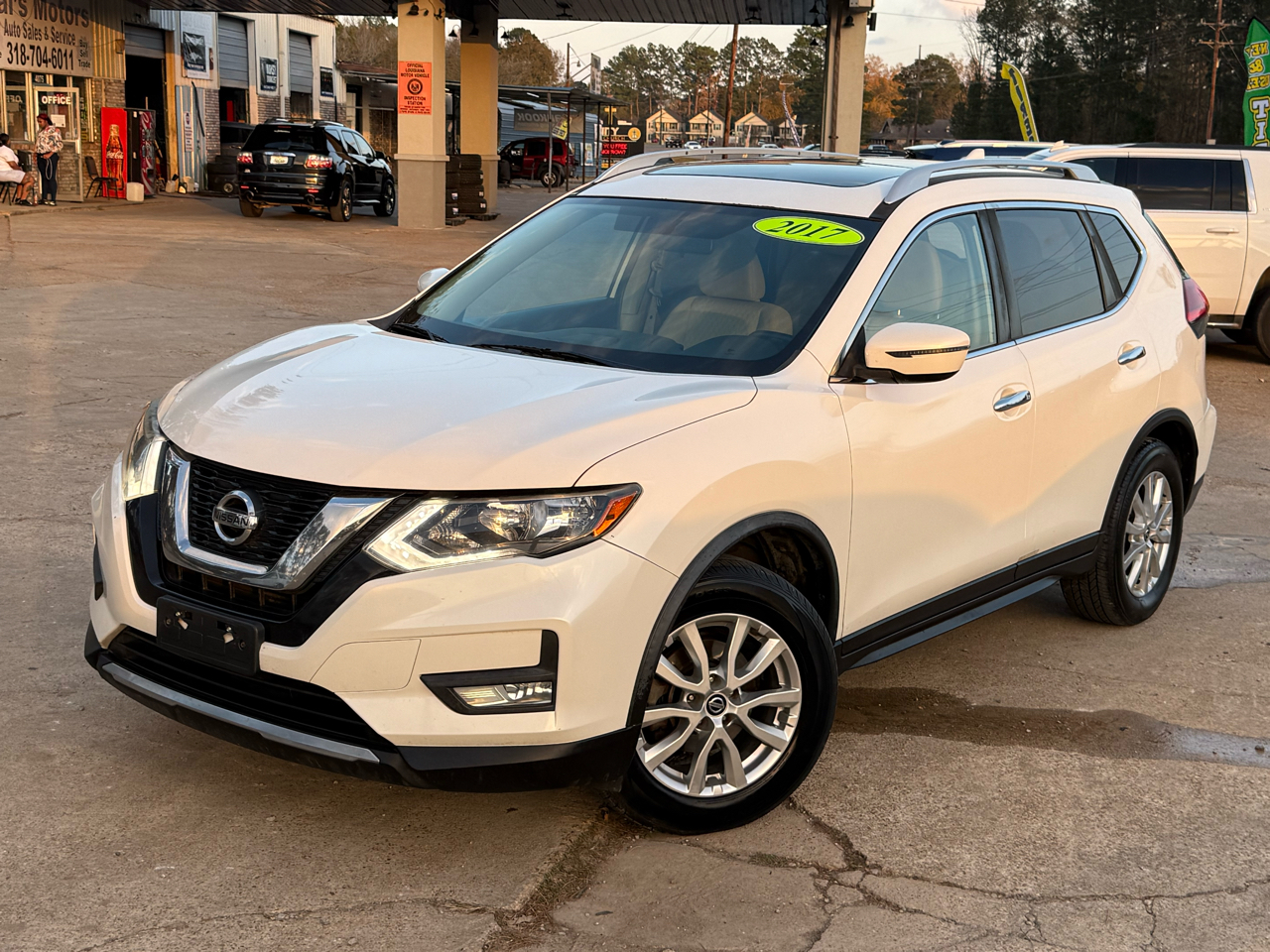 Nissan Rogue FWD SV 2017