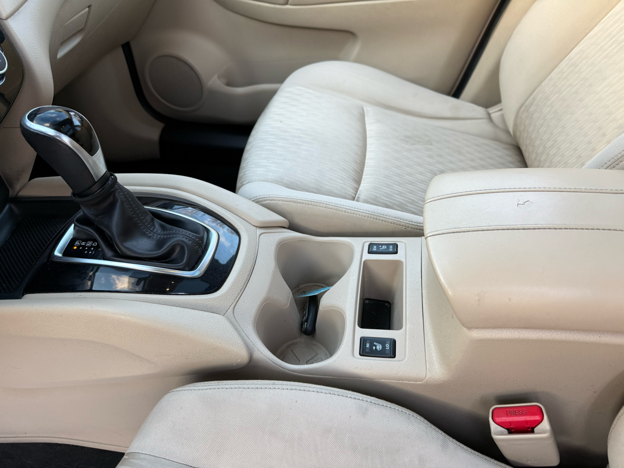 Nissan Rogue FWD SV 2017