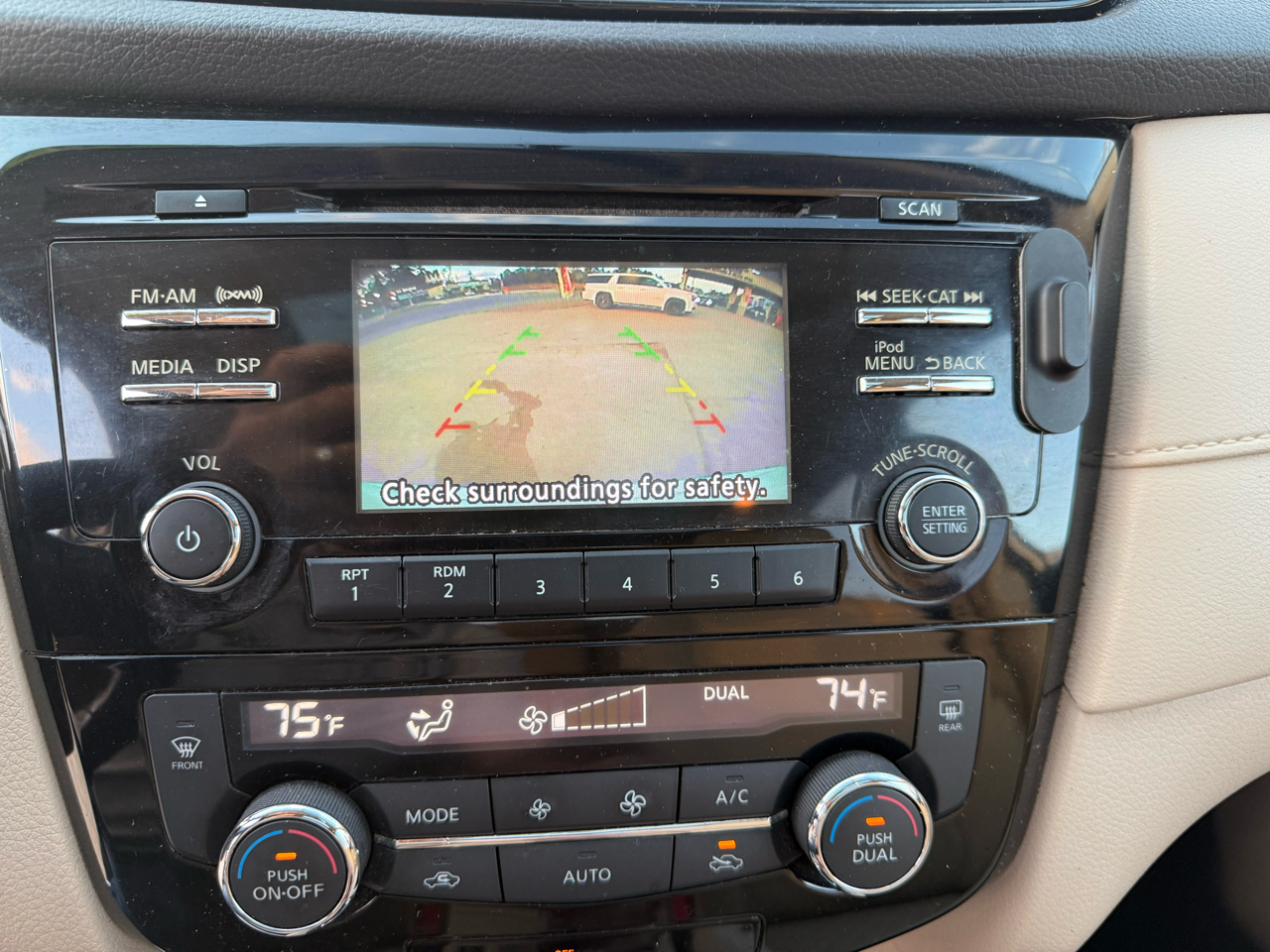 Nissan Rogue FWD SV 2017