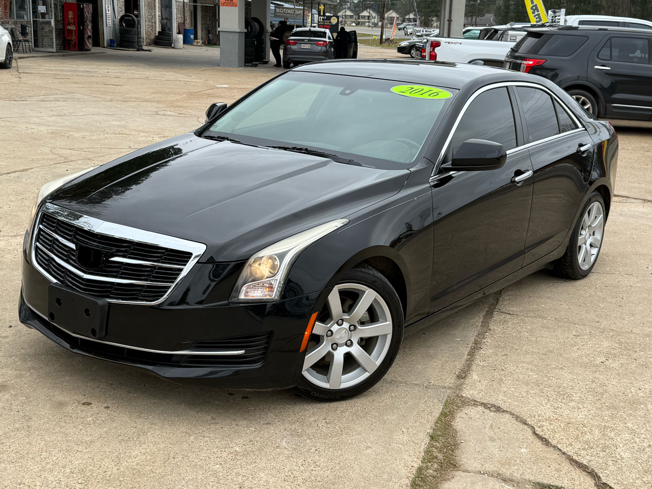 Cadillac ATS Sedan 4dr Sdn 2.5L Standard RWD 2016