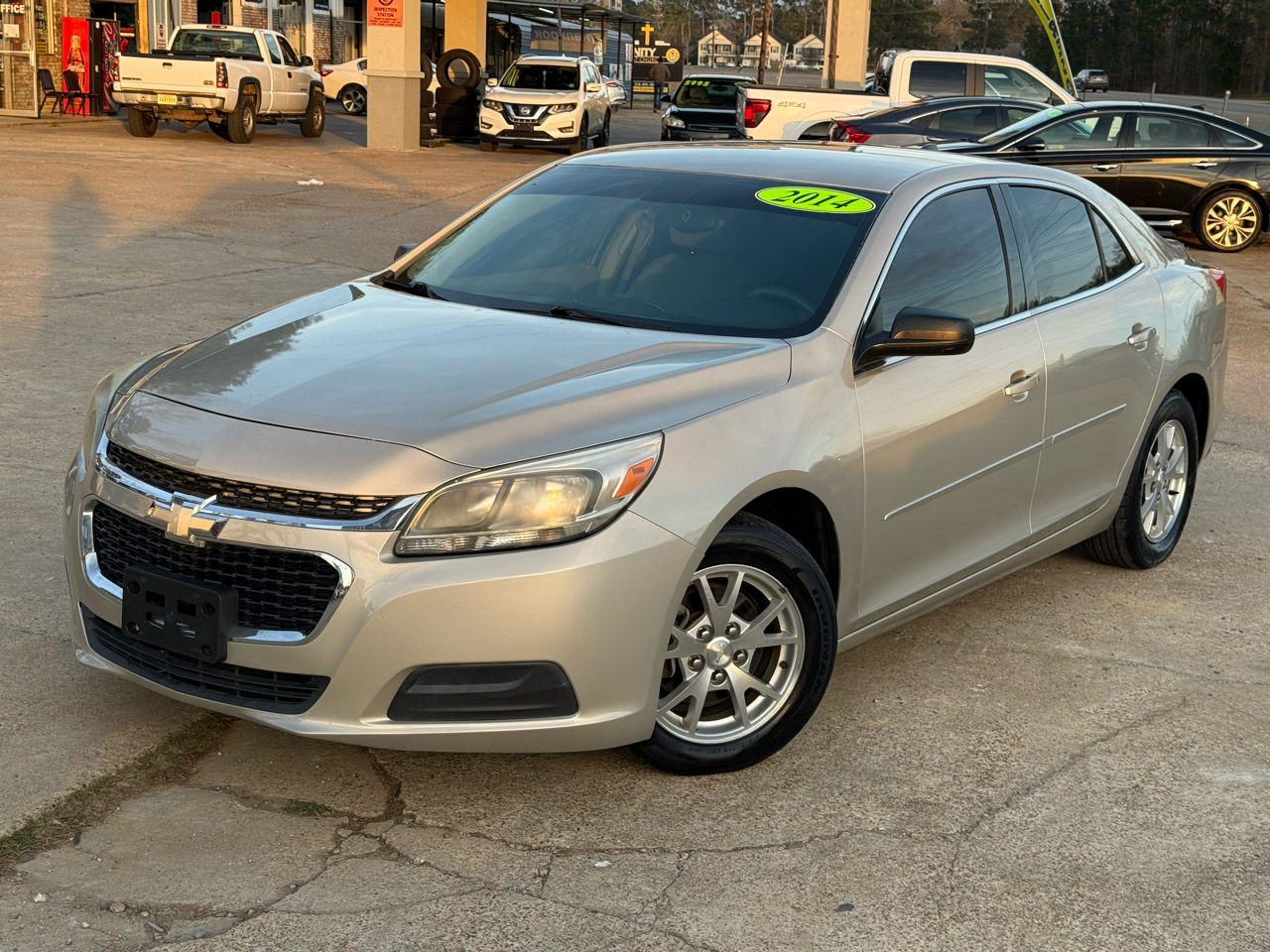 Chevrolet Malibu 4dr Sdn LS w/1FL 2014
