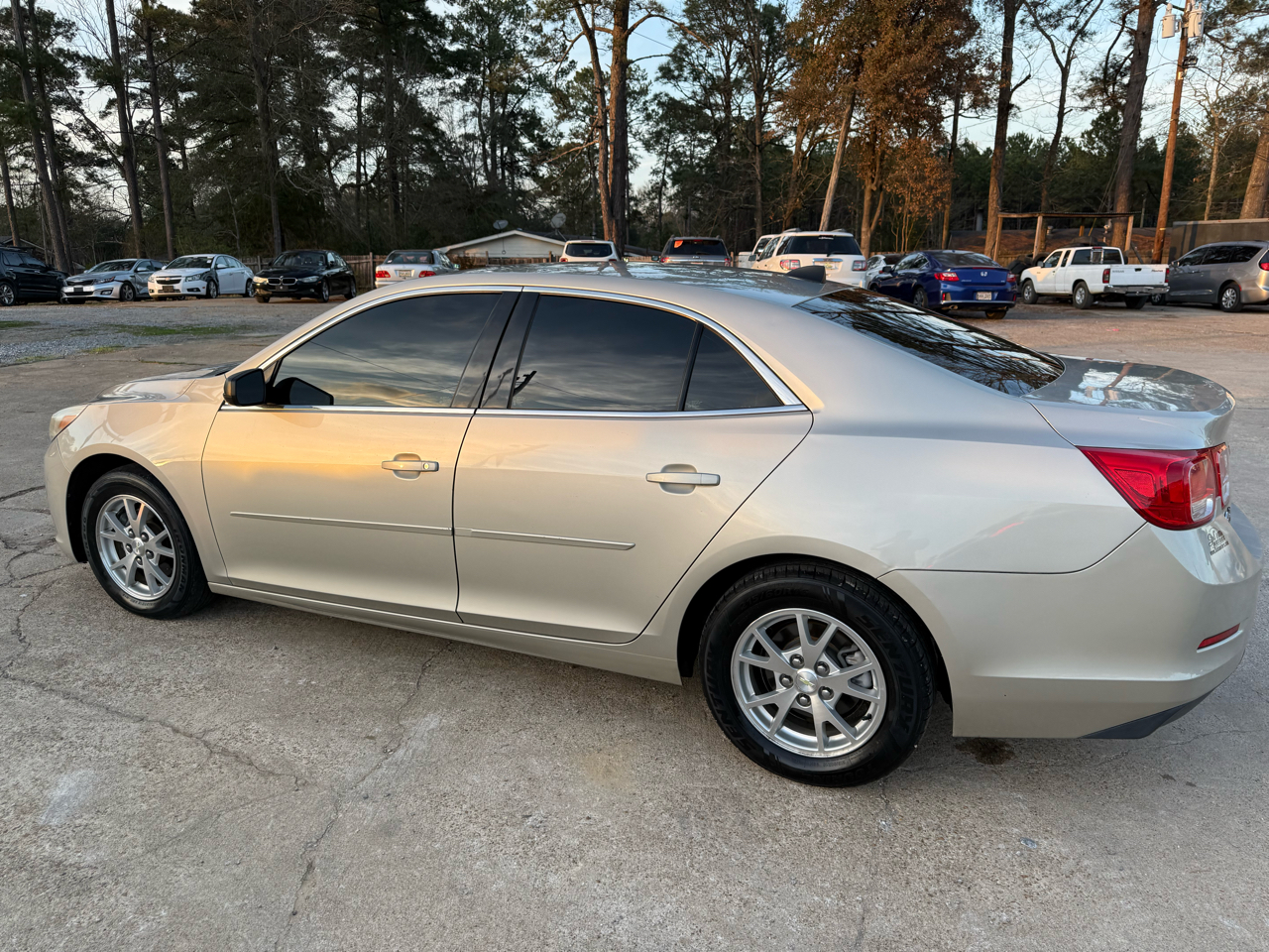 Chevrolet Malibu 4dr Sdn LS w/1FL 2014