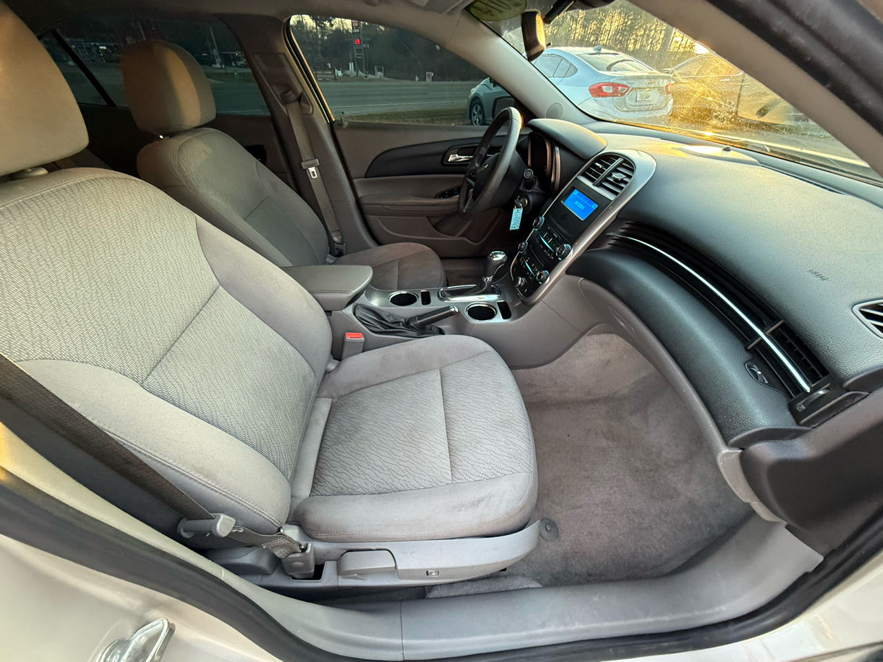 Chevrolet Malibu 4dr Sdn LS w/1FL 2014