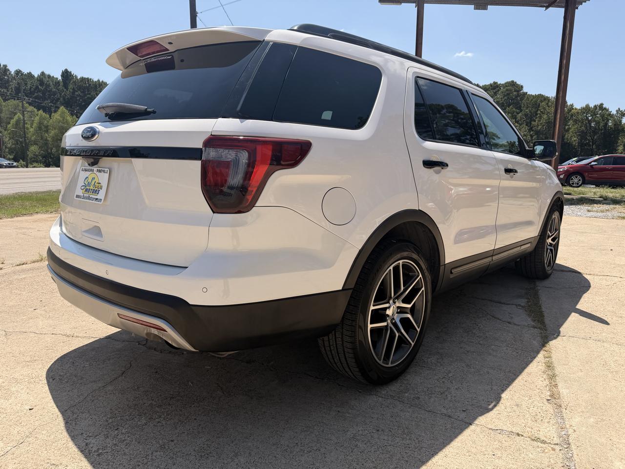 Ford Explorer 4WD 4dr Sport 2016