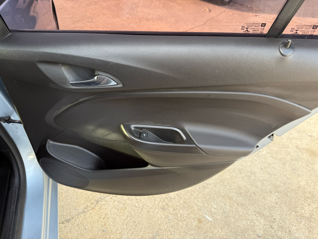 Chevrolet Cruze 4dr Sdn 1.4L LS w/1SB 2017