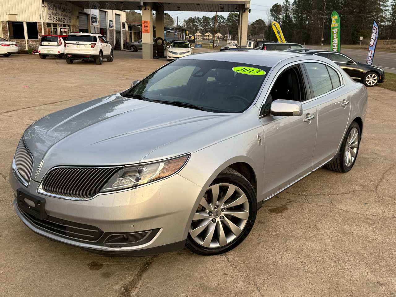 Lincoln MKS 4dr Sdn 3.7L FWD 2013