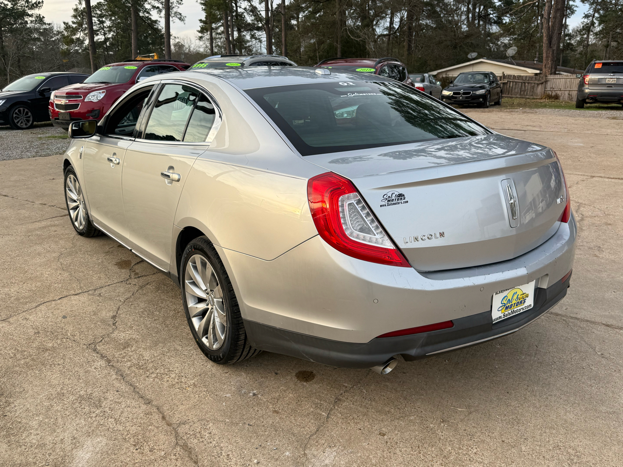 Lincoln MKS 4dr Sdn 3.7L FWD 2013