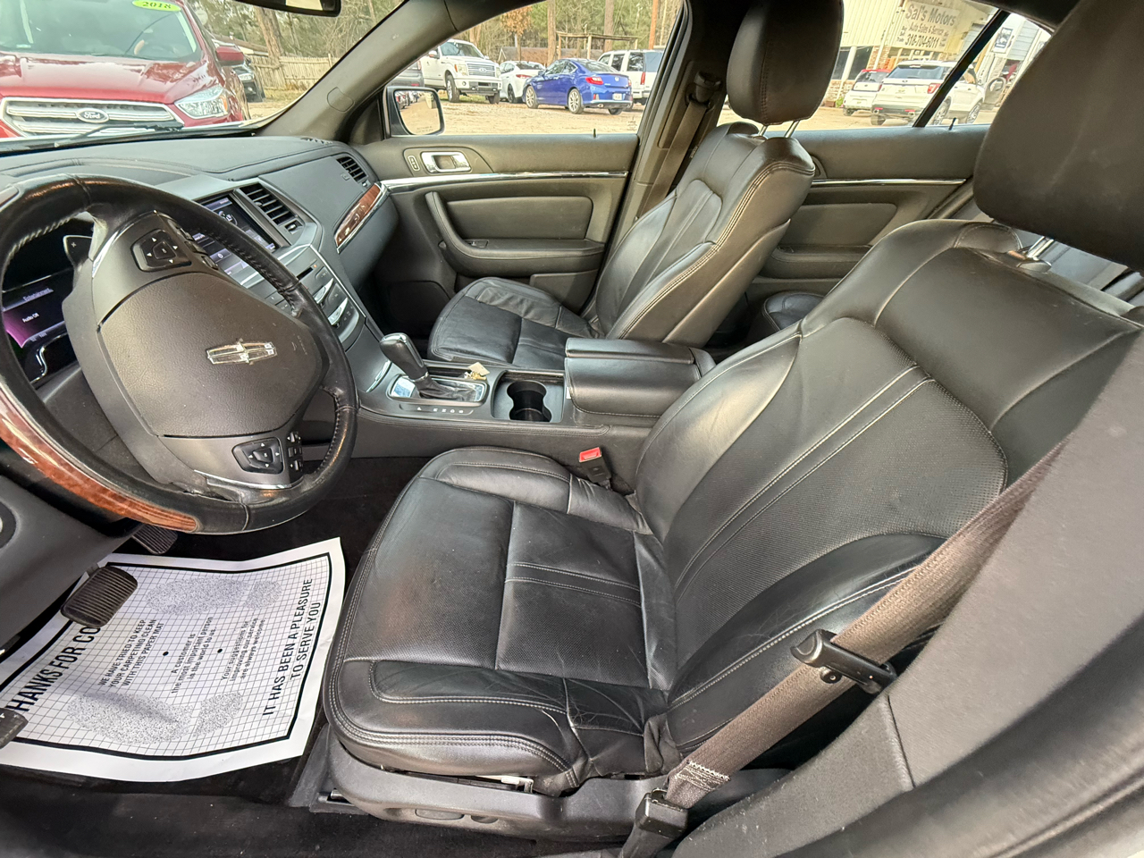 Lincoln MKS 4dr Sdn 3.7L FWD 2013