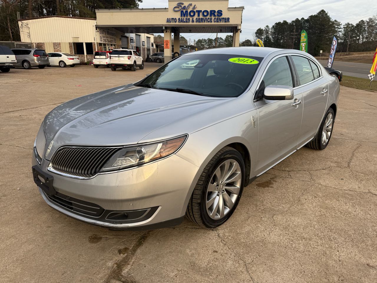 Lincoln MKS 4dr Sdn 3.7L FWD 2013