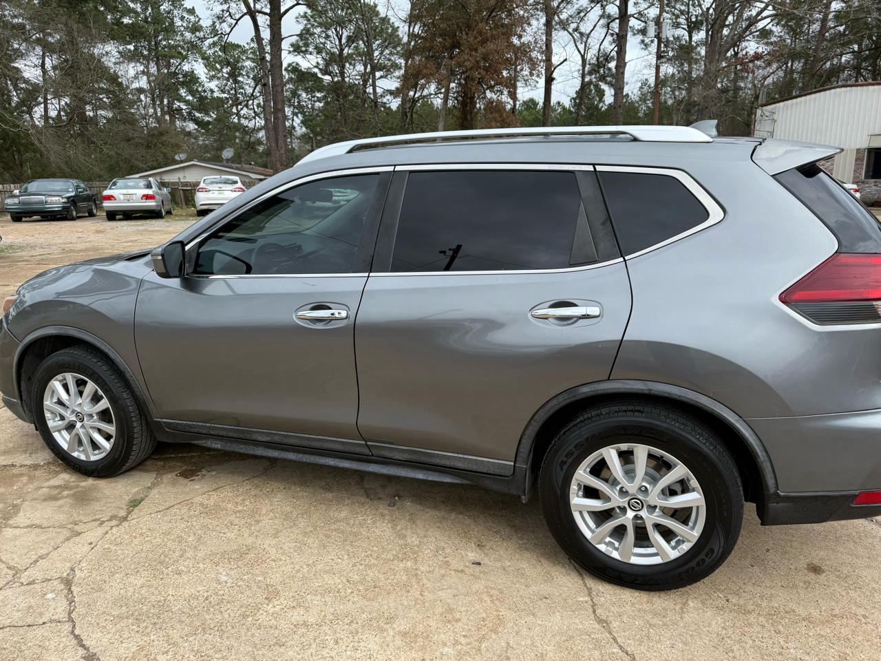 Nissan Rogue FWD SV 2018