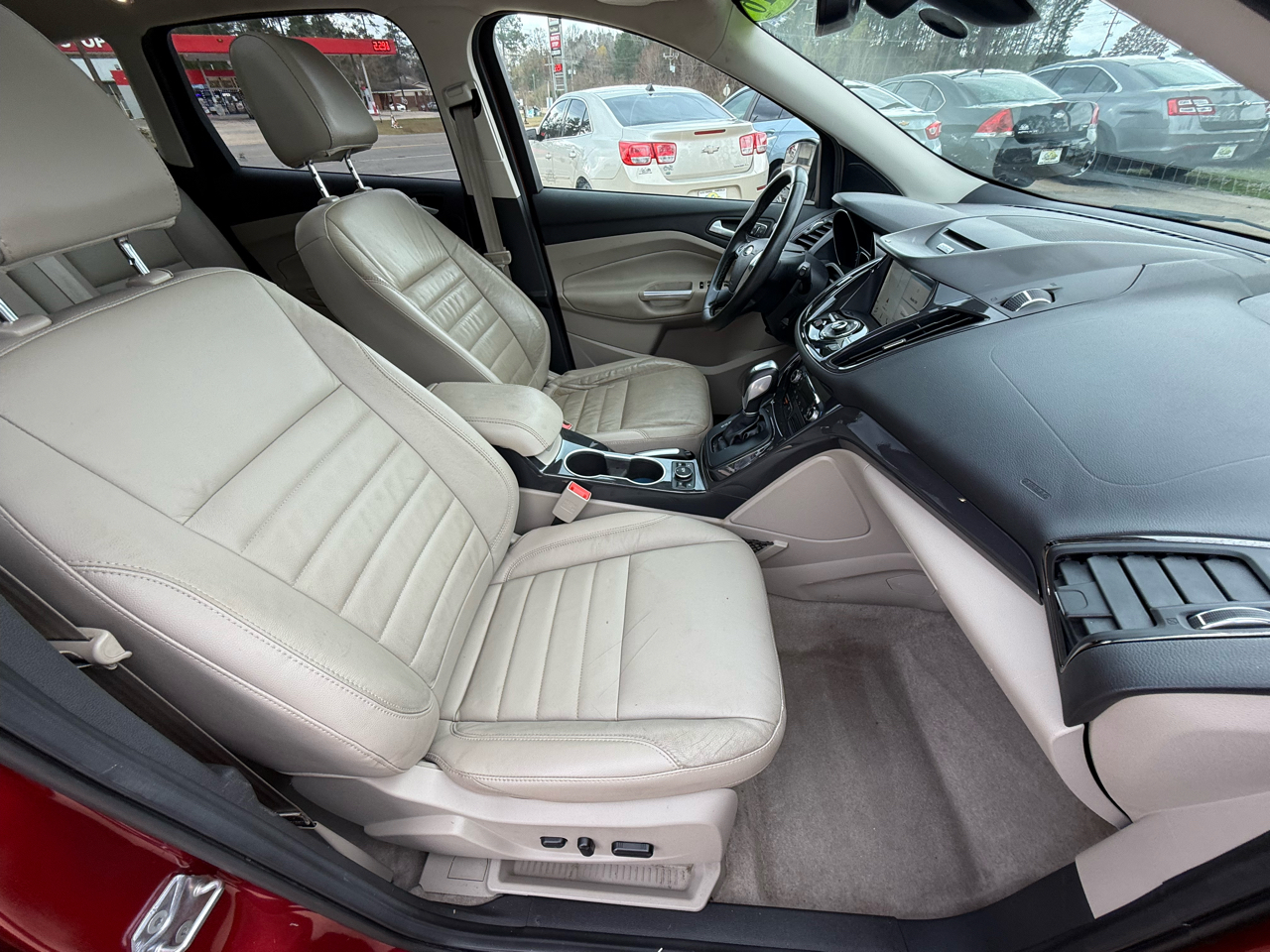 Ford Escape FWD 4dr Titanium 2016