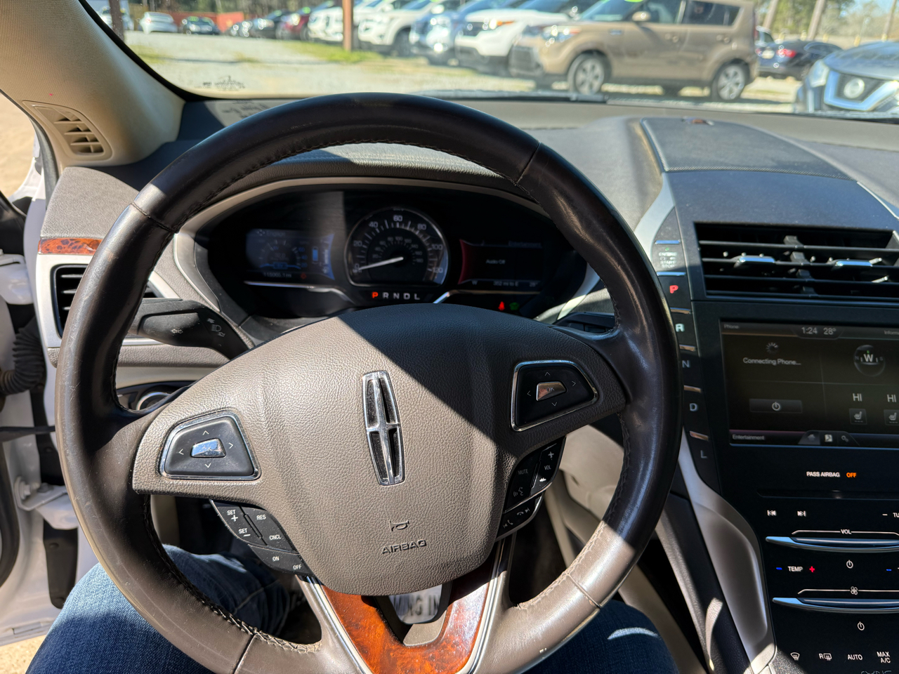 Lincoln MKZ 4dr Sdn Hybrid FWD 2015