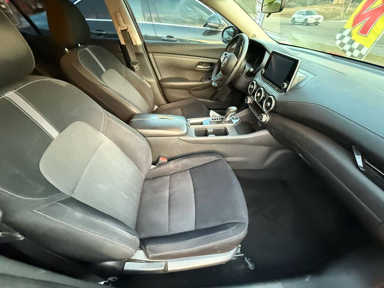 Nissan Sentra SV CVT 2020