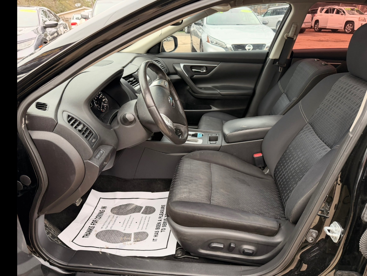 Nissan Altima 4dr Sdn I4 2.5 2016